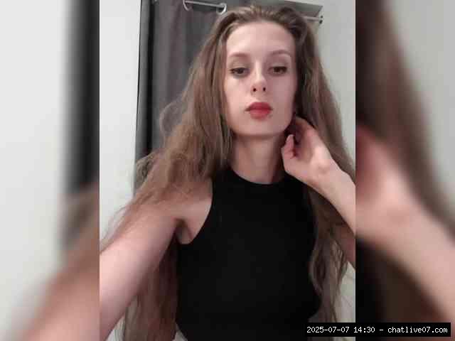 Shaved white, Shaved babes, Group chat for 20 39 tokens, Full privates for ..., cum swallowing 17