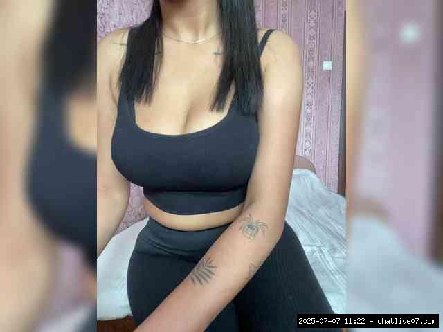 Shaved ebony, Shaved babes, Group chat for 20 39 tokens, Full privates for ..., Housewifes Grannies 14