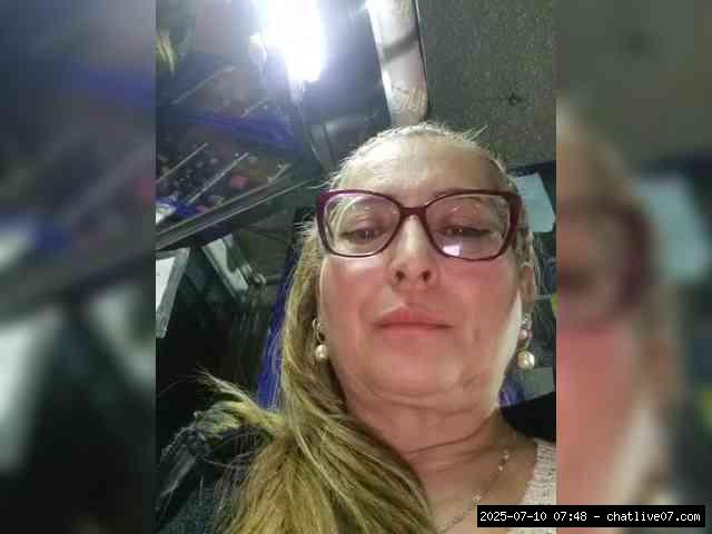 Group chat for 40 tokens, Privates for 60 89 tokens, Trimmed latina, Trimme..., Pussytease 12