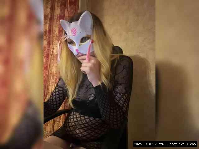 Group chat for 20 39 tokens, Full privates for 90 tokens, Privates for 60 8..., Venezuelan Teens 16