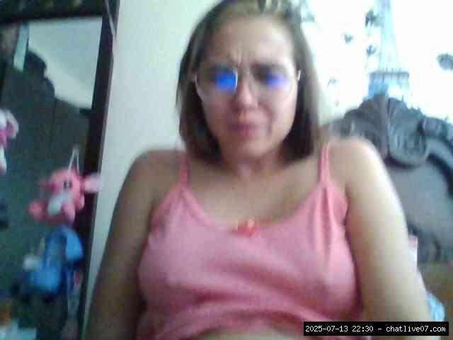 Group chat for 20 39 tokens, Full privates for 30 59 tokens, Privates for 3..., trimmed babes 13