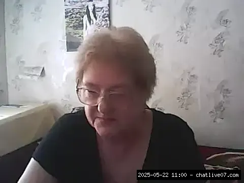Girls, White grannies, White, Small audience, New white, New grannies, New ..., fatcock 17