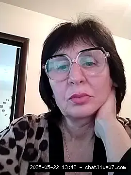 Girls, White grannies, White, Upskirt, Ukrainian grannies, Ukrainian, Twerk..., brunettes grannies 11