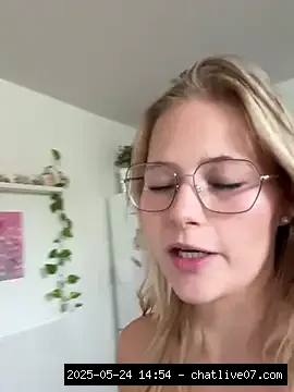 stripchat female