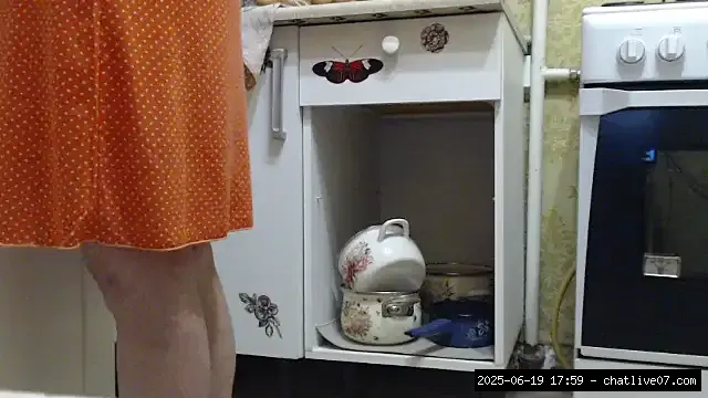 Girls, White grannies, White, Upskirt, Small audience, Sex toys, Romantic w..., Black Hair Grannies 0
