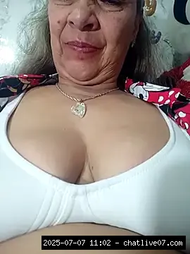 Girls, Topless latin, Topless grannies, Topless, Titty fuck, Striptease lat..., curvy grannies 9