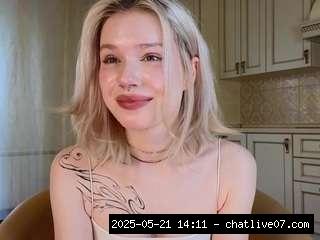Small tits, Hd, Blonde hair, Young adult, Teen 18, Tattoos, Moaning, Green ..., Athletic 6