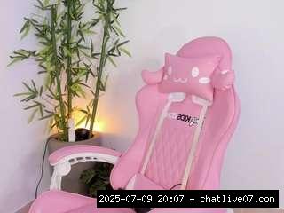 Facial piercings, Feet, Fingering, Flashing, Full nudity, Black hair, Green..., bitch 3