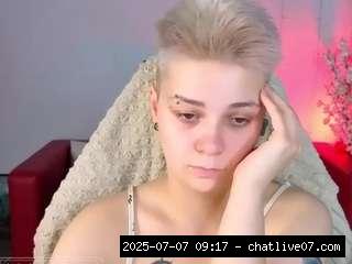 Small tits, Hd, Young adult, Teen 18, Striptease, Sex toys, Normal, Neon ha..., piercings young 1