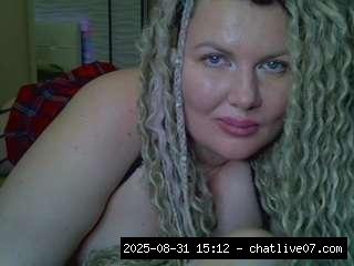 Hd, Curvy, Blonde hair, Big tits, Tattoos, Green eyes, Fingering, Drinking,..., Vibrator 14