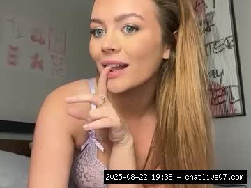 Petite, Uk, 18, New..., english 9